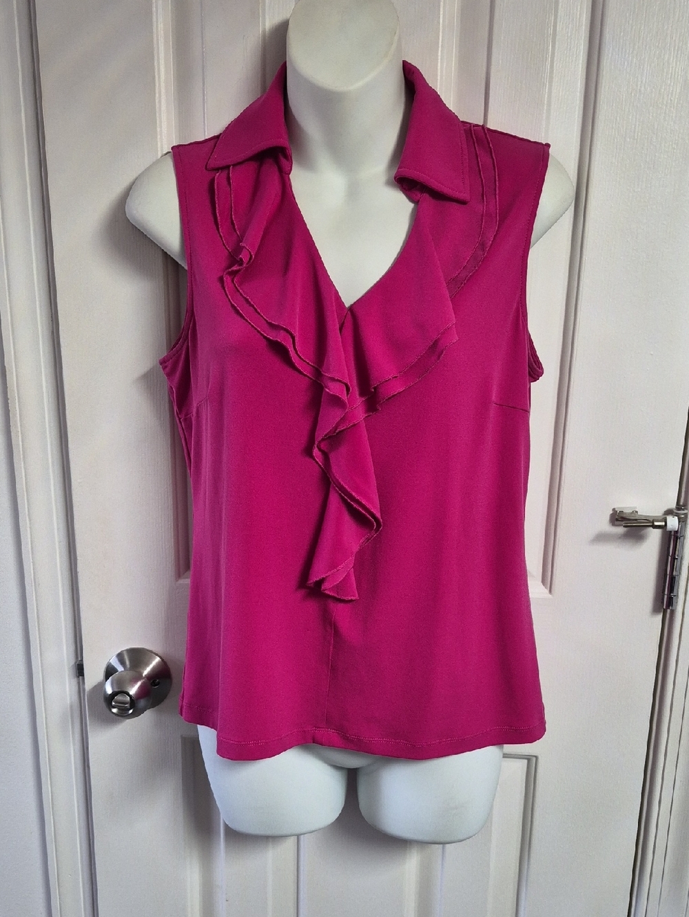 Jones Studio Sleeveless Ruffle V-Neck Top - Fuchsia